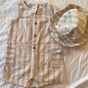Carter’s onesie jumper with matching sun hat